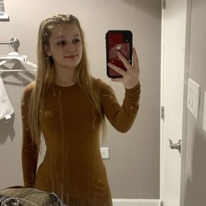 Meet your Posher, Lizzy